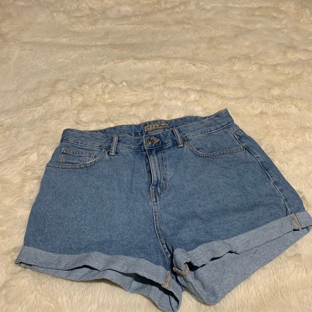 Light denim shorts never worn